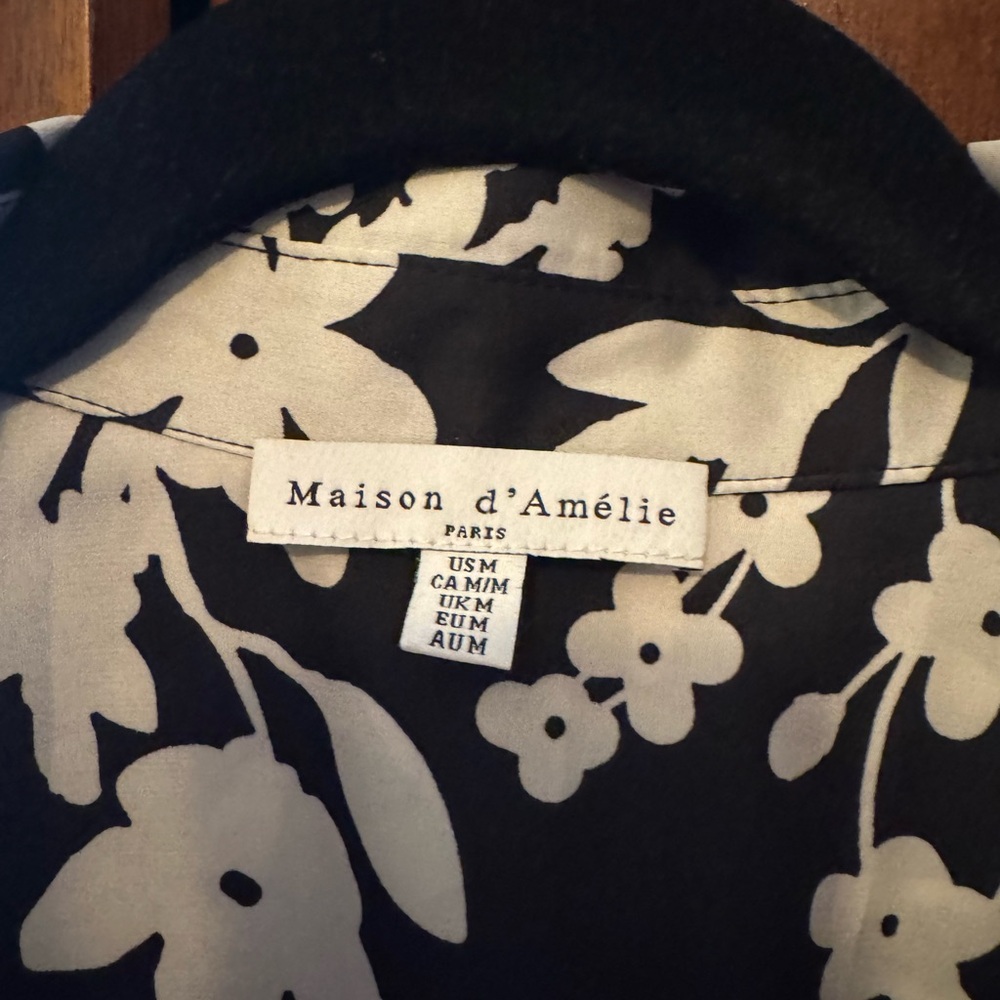 Floral Black and White Women's SILK Top - Picture 2 of 5